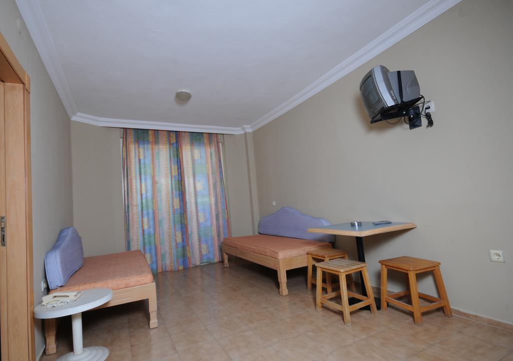 Selen Apart İçmeler Ngoại thất bức ảnh
