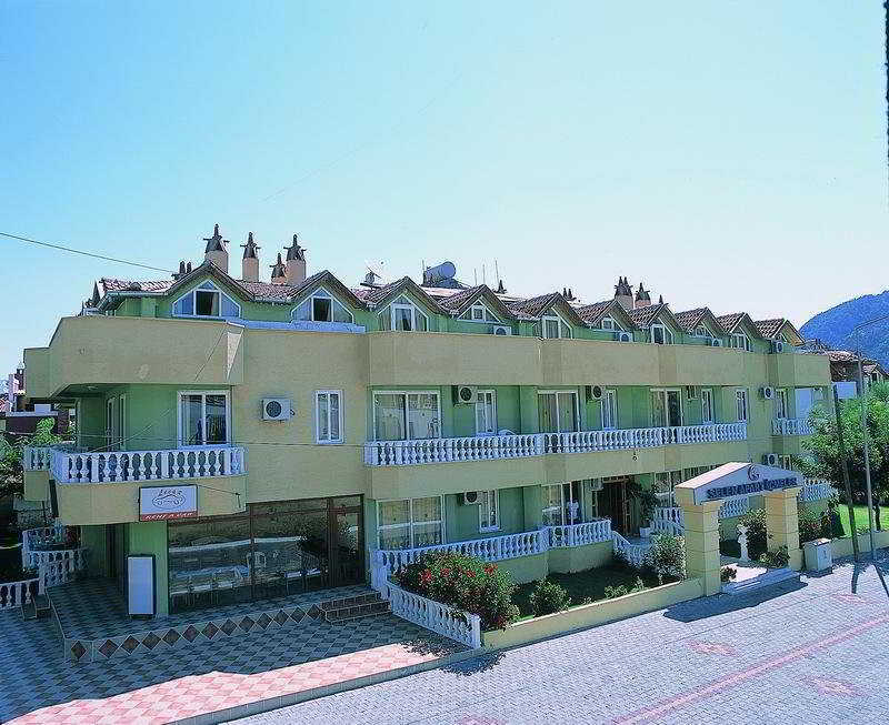 Selen Apart İçmeler Ngoại thất bức ảnh