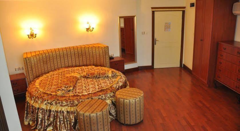 Selen Apart İçmeler Ngoại thất bức ảnh