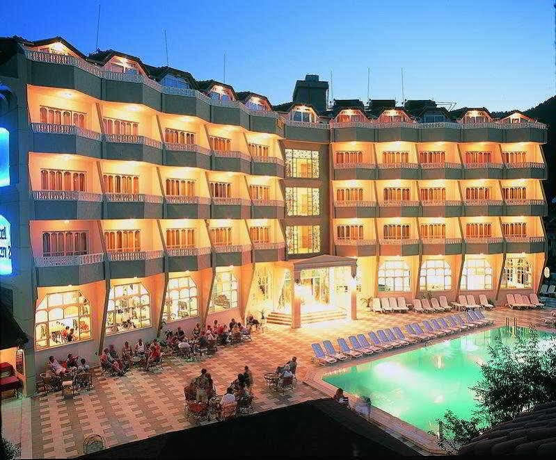 Selen Apart İçmeler Ngoại thất bức ảnh